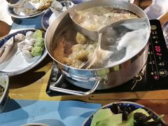 -渔家火锅·海鲜自助餐·演艺(亚龙湾天域酒店)
