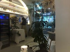 -春树下·树屋花房西餐厅(罍街AS1980店)