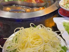 -唇辣号重庆老火锅(燕郊鑫乐汇店)