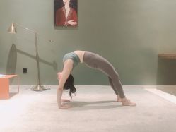 -无界瑜伽普拉提