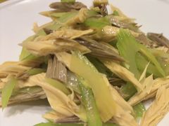 -伊喜饺子·烤鸭(五道口学院路店)