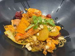 -醉人椒麻辣香锅(王府井喜悦店)