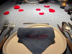 -弦月窗LUNETTE BY AMANDA(复兴路店)