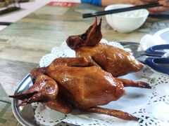 红烧乳鸽-石岐乳鸽村(南海第三分店)