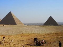 -吉萨金字塔群