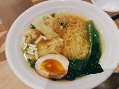 云吞港式汤面-避风塘(百联东郊店)