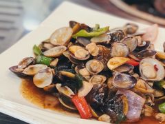 紫苏炒蚬肉-正嘢私房菜