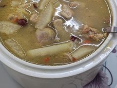 -柳周农家菜特色老店沙田柚美食(东大街店)
