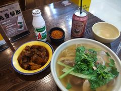 -谢大牛馆·中式卤牛排(老店)