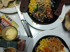 -汤姆家的牛排意面披萨(融创茂店)