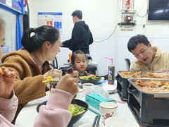 -在巷子里的烤肉店·螺蛳粉烤鱼·牛蛙(和美城店)