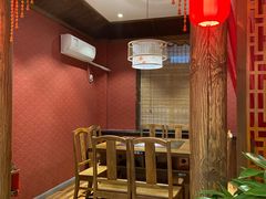 -山城鼎重庆老火锅(西安钟楼店)