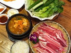 -紫霞门韩国料理烤肉(深南东路店)