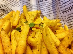 -84那年咖啡馆(李沧万达店)