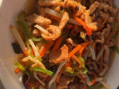 -丹水桥地锅鱼·翘嘴鲌·地方特色全鱼宴(丹江口大坝店)