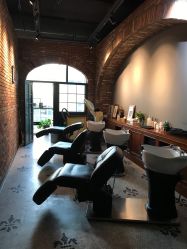 -THE BARN大屋理发馆