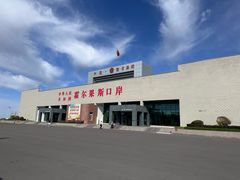 -霍尔果斯国门景区
