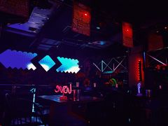 -UP嘻哈酒吧(粉巢店)