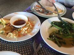 -Pakwan Restaurant & Bar