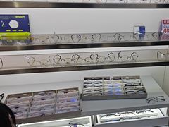 -视野联行眼镜·蔡司·尼康战略合作店(城西银泰店)