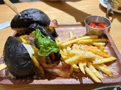 -HELLO 27 意面·沙拉·帕尼尼