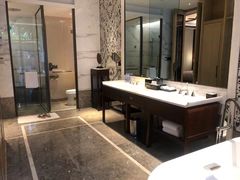 -西双版纳融创皇冠假日度假酒店