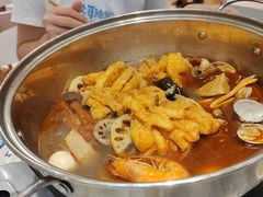 -松哥油焖大虾.小龙虾.黑鸭煲(海岸城店)