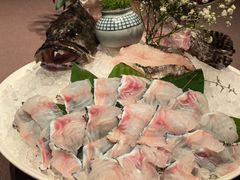 -左庭右院鲜牛肉火锅黑金店(陆家嘴中心店)