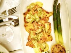 香脆鸡扒配亞支竹芦笋白酒汁-莫尔顿牛排坊(威尼斯人店)