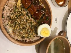 鳗鱼双拼饭-小句号·精致料理(江南环球港店)