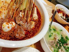 -嘉州叶婆婆钵钵鸡(建设路店)