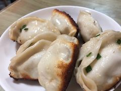 -胡记锅贴·沪上游子老鸭粉丝汤(太原路店)