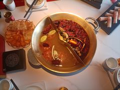 -小龙翻大江文化火锅(宽窄店)