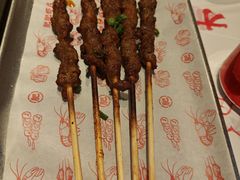 -肥肥虾庄·金牌油焖大虾(汉街SKP店)