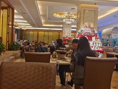 大堂-锦粤宫·精致粤菜(深圳北站店)