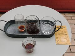 -UNI UNI(环亚凯瑟琳店)