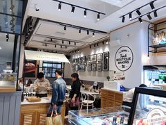 -罗森尼娜(德思勤店)