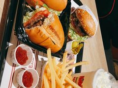 -The Habit Burger Grill 哈比特汉堡(复兴soho店)