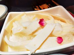 -井格重庆火锅(西直门凯德Mall店)