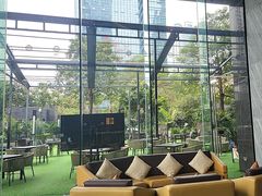 -深圳温德姆至尊酒店·大堂吧·户外花园