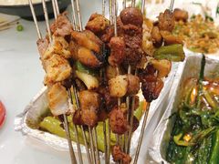 -清真磊磊烧烤老店(饮虎池街34号店)