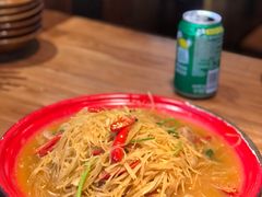 -先启半步颠小酒馆(白麓里店)