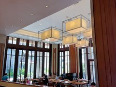 -亚龙湾希尔顿自助餐厅·海鲜·烧烤·沙滩BBQ·现场乐队