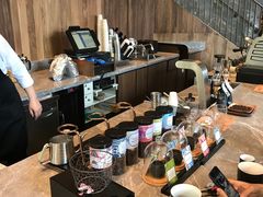 -星巴克臻选(南京艾尚天地店)