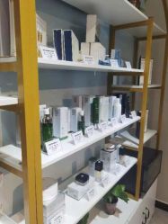 -姬颜氏美丽汇皮肤管理