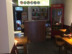 -丽虹云南过桥米线(兴工街店)