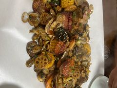 -1910老鲁味海鲜·戳子肉·青岛菜(金沙滩店)