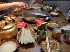 -萍姐火锅·公路夜市(武汉首店)