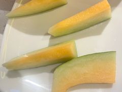 -小鱼小牛(世欧广场店)