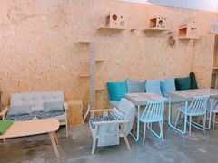 等位区-拾壹cafe·工作室